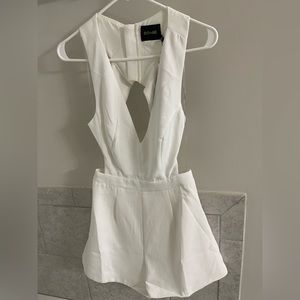 White romper size small. NWT.